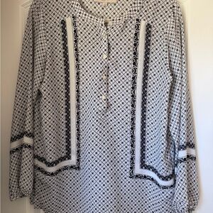 LOFT Black and White Printed Long-Sleeve Tunic